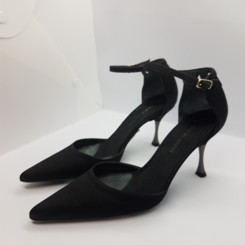 Vintage Georgio Armani Slingback High Heels